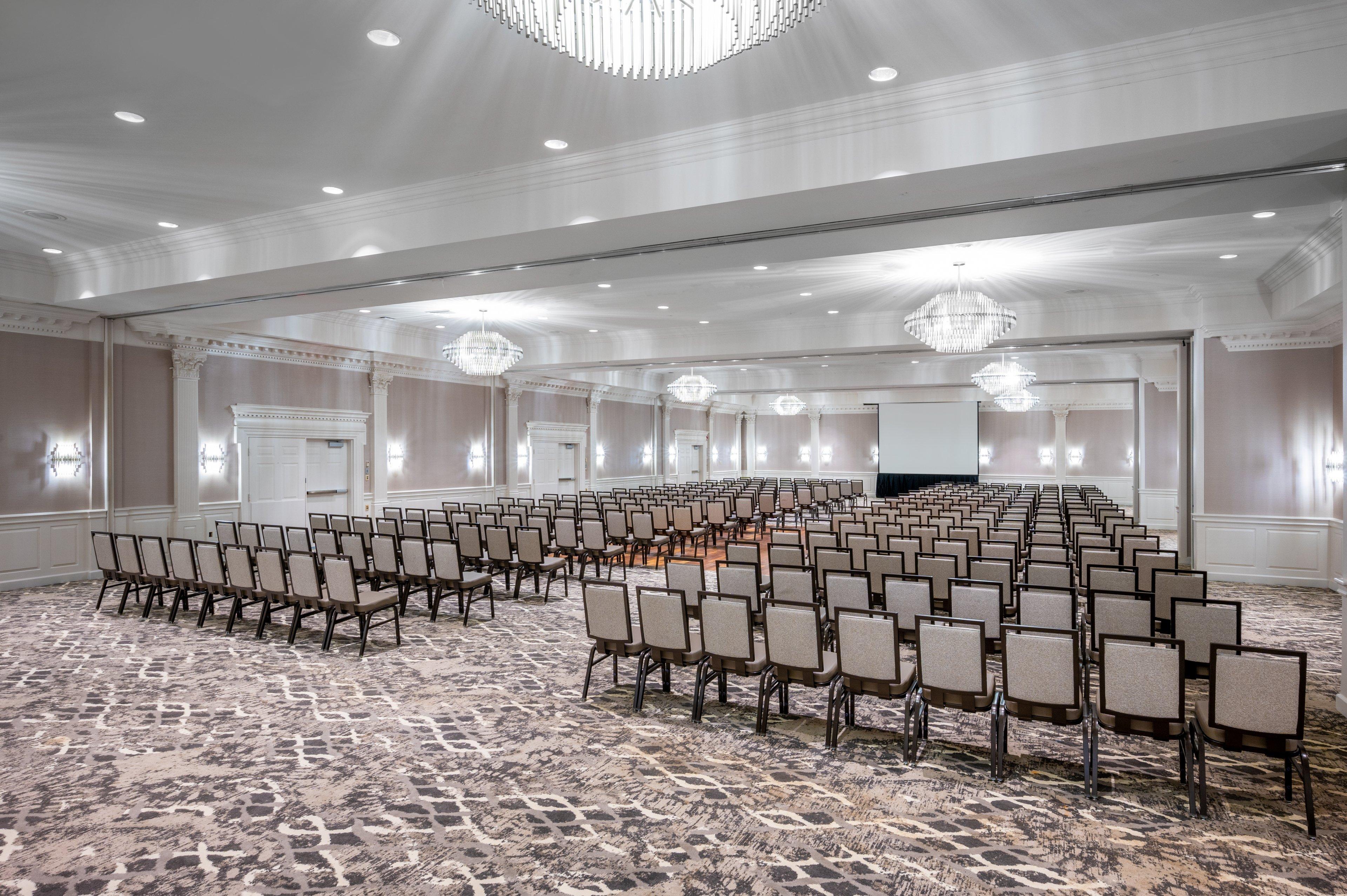 Crowne Plaza Albany - The Desmond Hotel Exterior photo