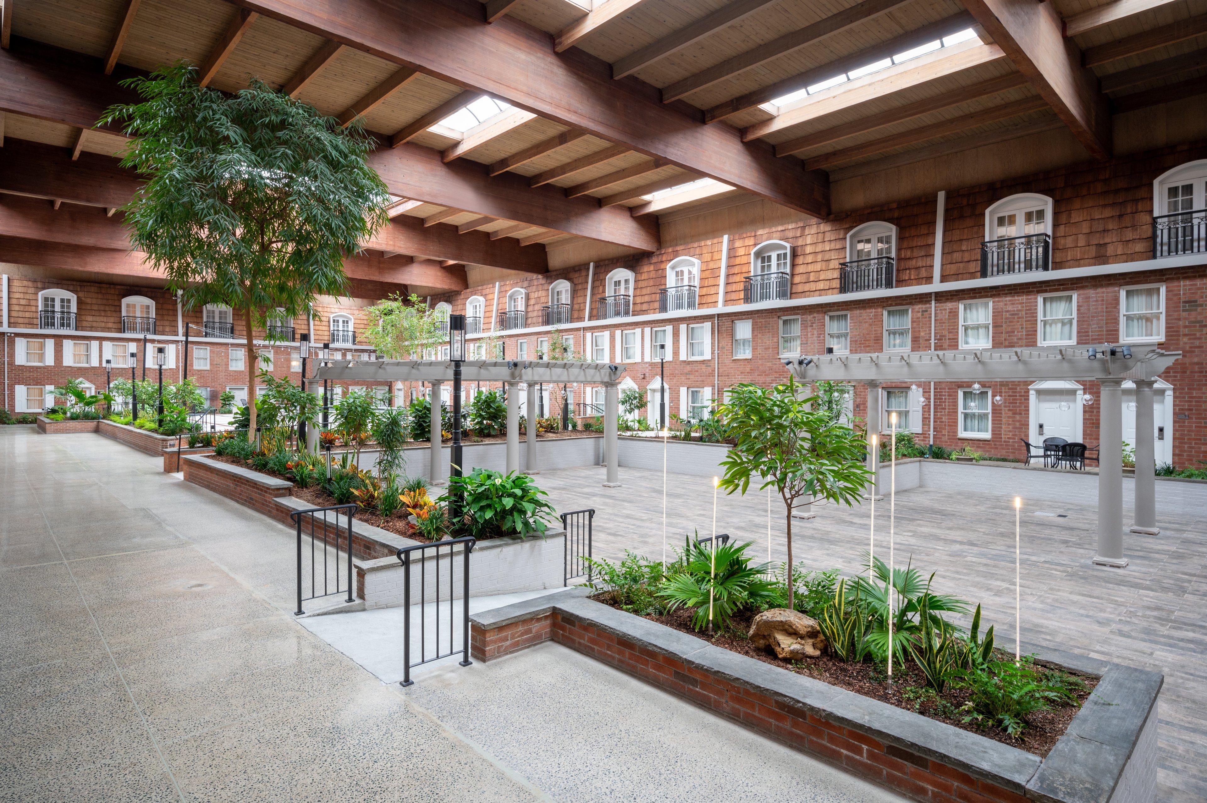 Crowne Plaza Albany - The Desmond Hotel Exterior photo